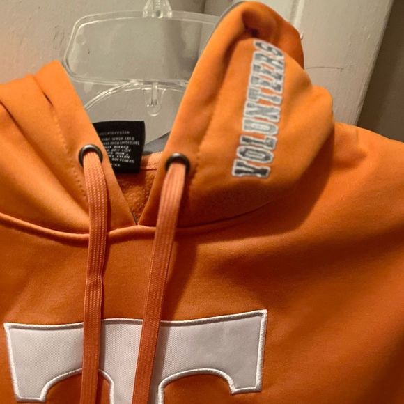 Tennessee Volunteers Sweatshirt - Picture 4 of 5